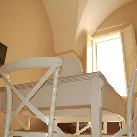 A Casa Di Francesca Apartment เลชเช ภายนอก รูปภาพ