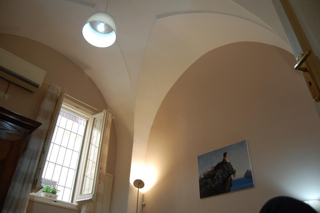 A Casa Di Francesca Apartment เลชเช ภายนอก รูปภาพ